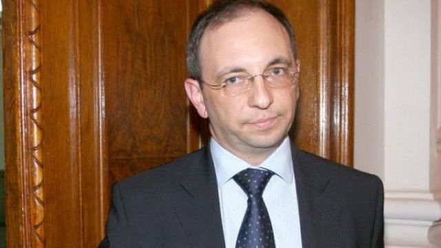 Ще пусна публично документа касаещ подкупа на министър Николай Василев